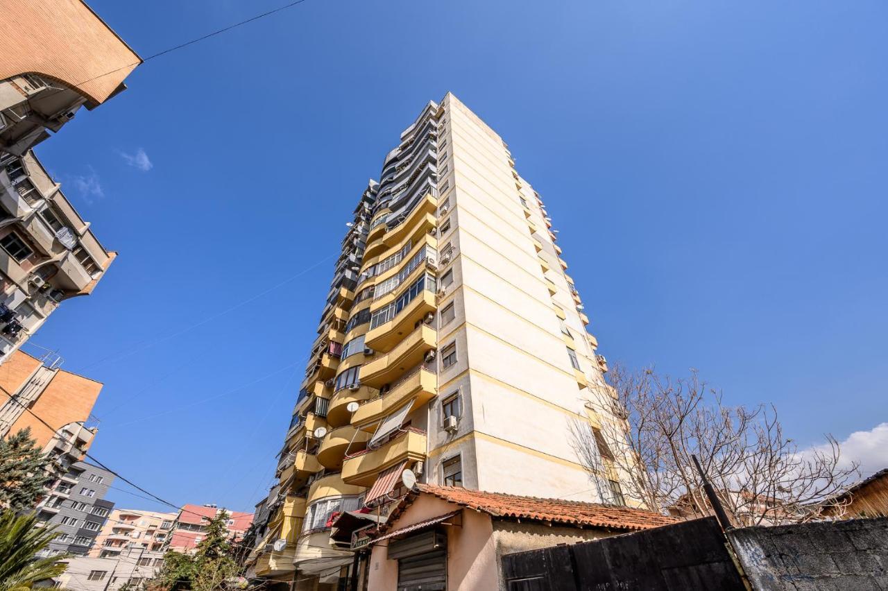 Miku Apartment-City Walk 1Bd Stylish Apartment 티라나 외부 사진
