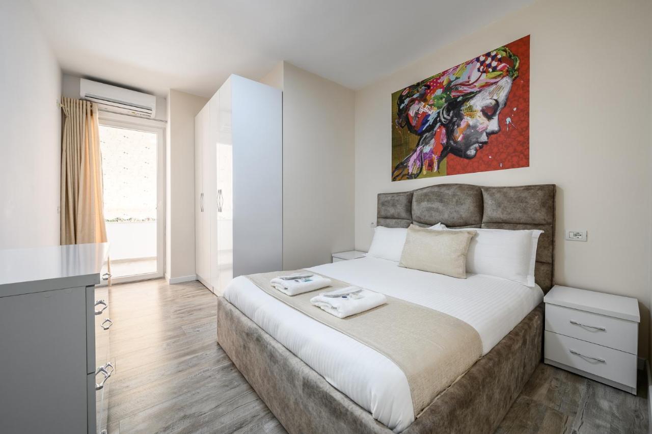 Miku Apartment-City Walk 1Bd Stylish Apartment 티라나 외부 사진